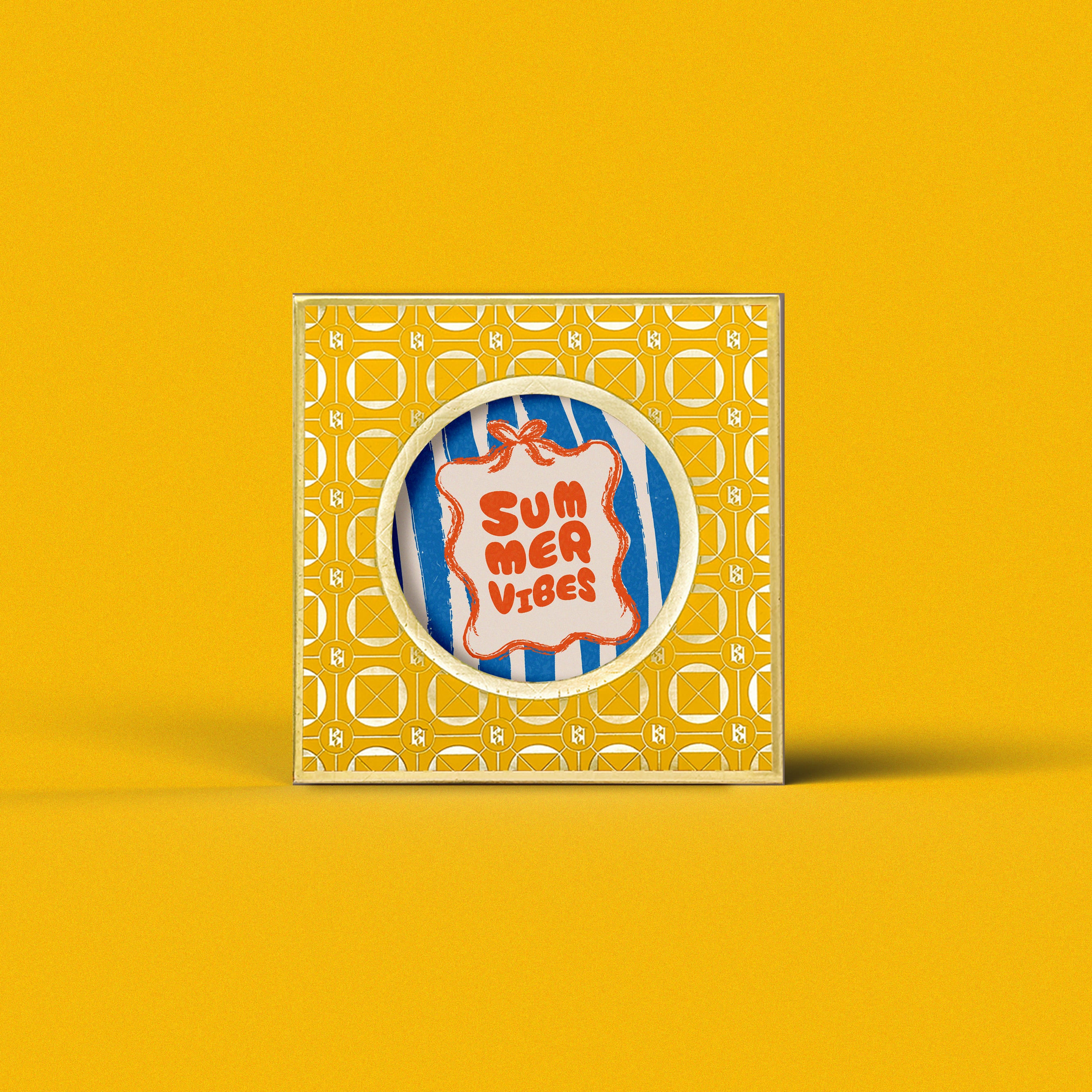 C4 - Summer Vibes - Caramel Stroopwafel edible message box